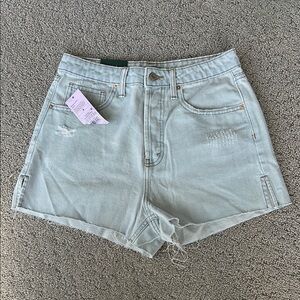Wild Fable Super High-Rise Cutoff Denim Jean Shorts Distressed Light Wash 6 NWT